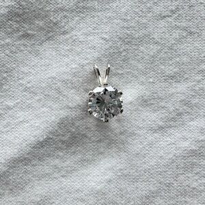 Never Worn Cubic Zirconia Elegant Sterling Silver Crystal Pendant